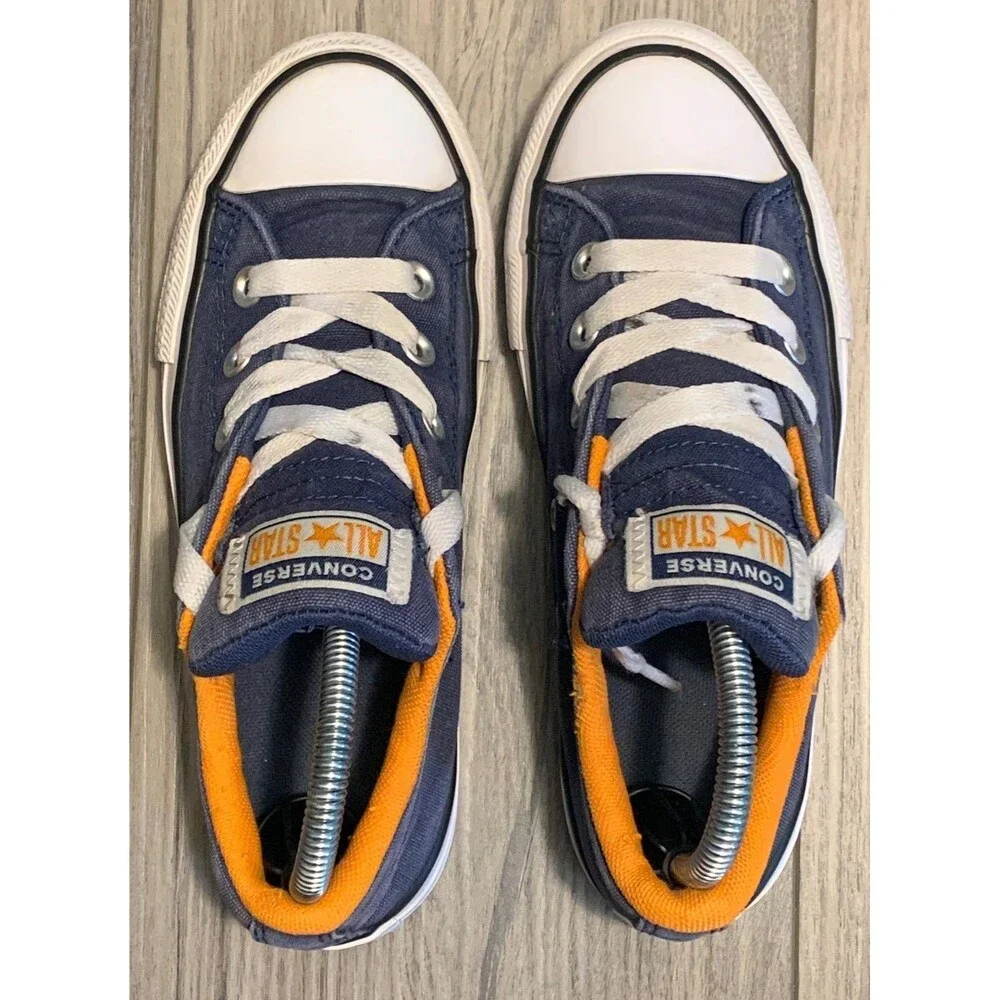 Converse Chuck Taylor All Star Kid's Size 2 Blue/Orange Low Tops Sneakers